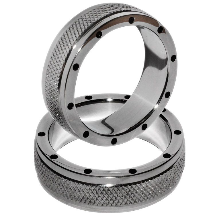 METAL HARD - ANILLO METAL PARA PENE Y TESTÍCULOS 50 MM